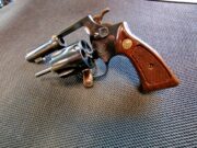 Rewolwer Smith & Wesson Mod. 36 - obrazek 2