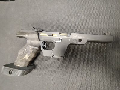 PISTOLET WALTHER GSP ATLANTA 22LR UŻYWANY - obrazek 2