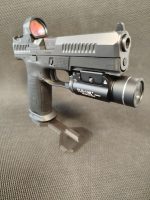 CZ P10F 0R + KOLIMATOR,LATARKA ,KABURA POD QLS,2 MAGAZYNKI POWIĘKSZONE - obrazek 4
